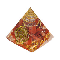 ST081 Фигурка Пирамида Муладхара с красной яшмой