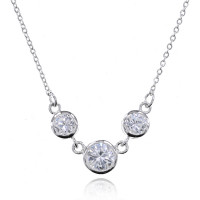 UG011 Колье Три кристалла, цвет серебряный